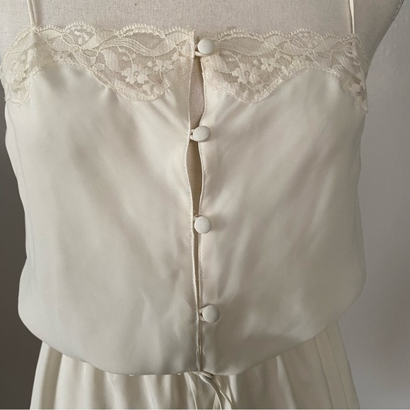 Vintage Victoria's Secret Gold label Lace Trim Lingerie Romper - Picture 9 of 15